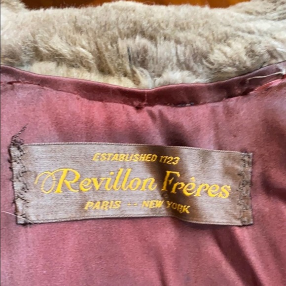 TRUE VINTAGE Revillon Freres Authentic Fur Coat - Picture 9 of 9